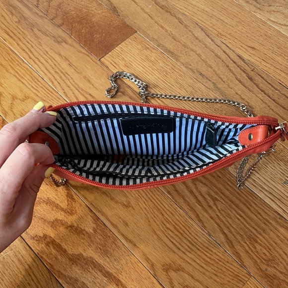 Charming Charlie crossbody bag - Picture 3 of 4